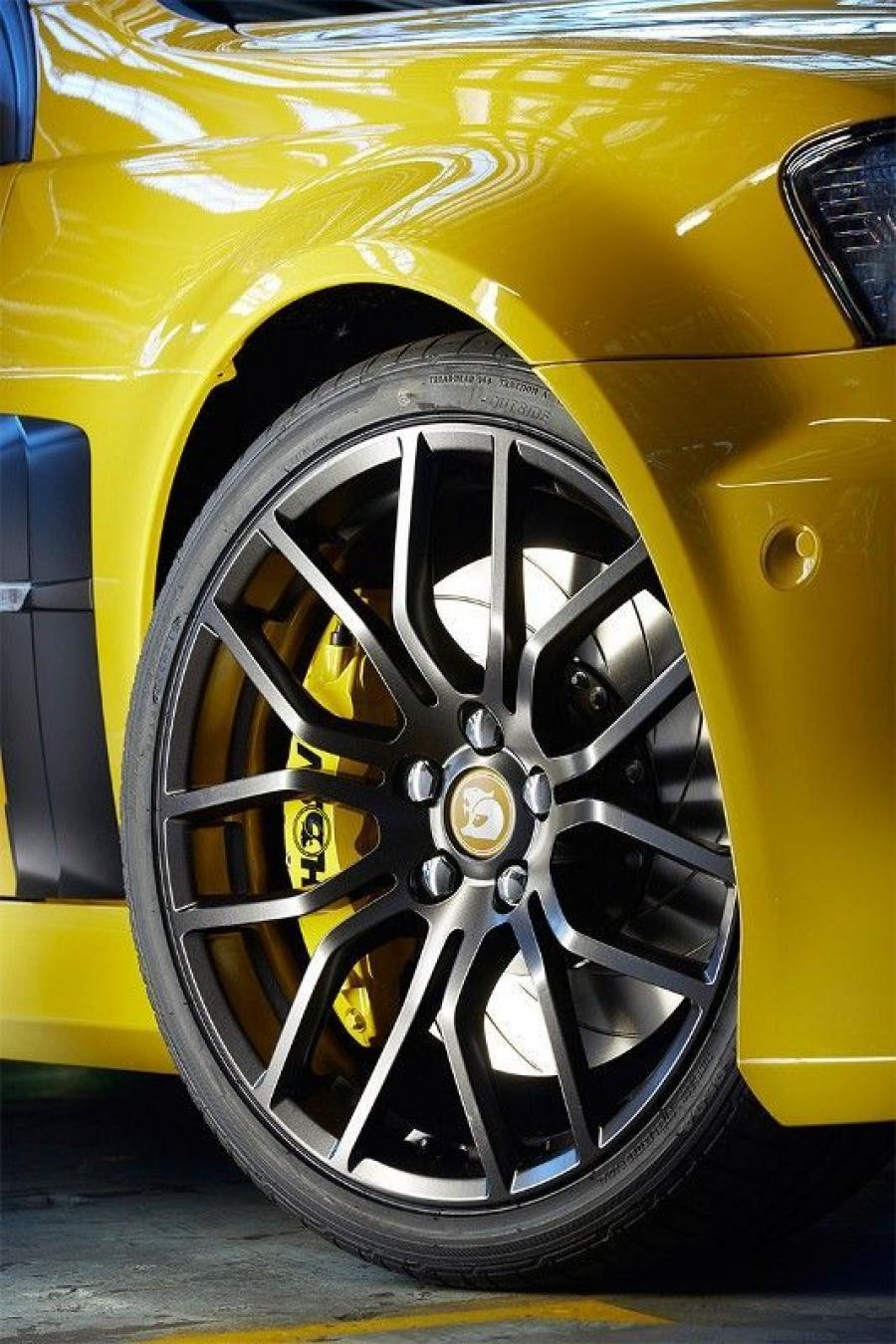 Vauxhall HSV 25th Anniversary GTS 2012 года  (фото 5 из 8)